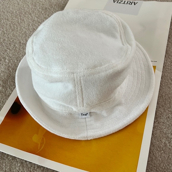 Aritzia Accessories Aritzia White Terry Bucket Hat Size Small